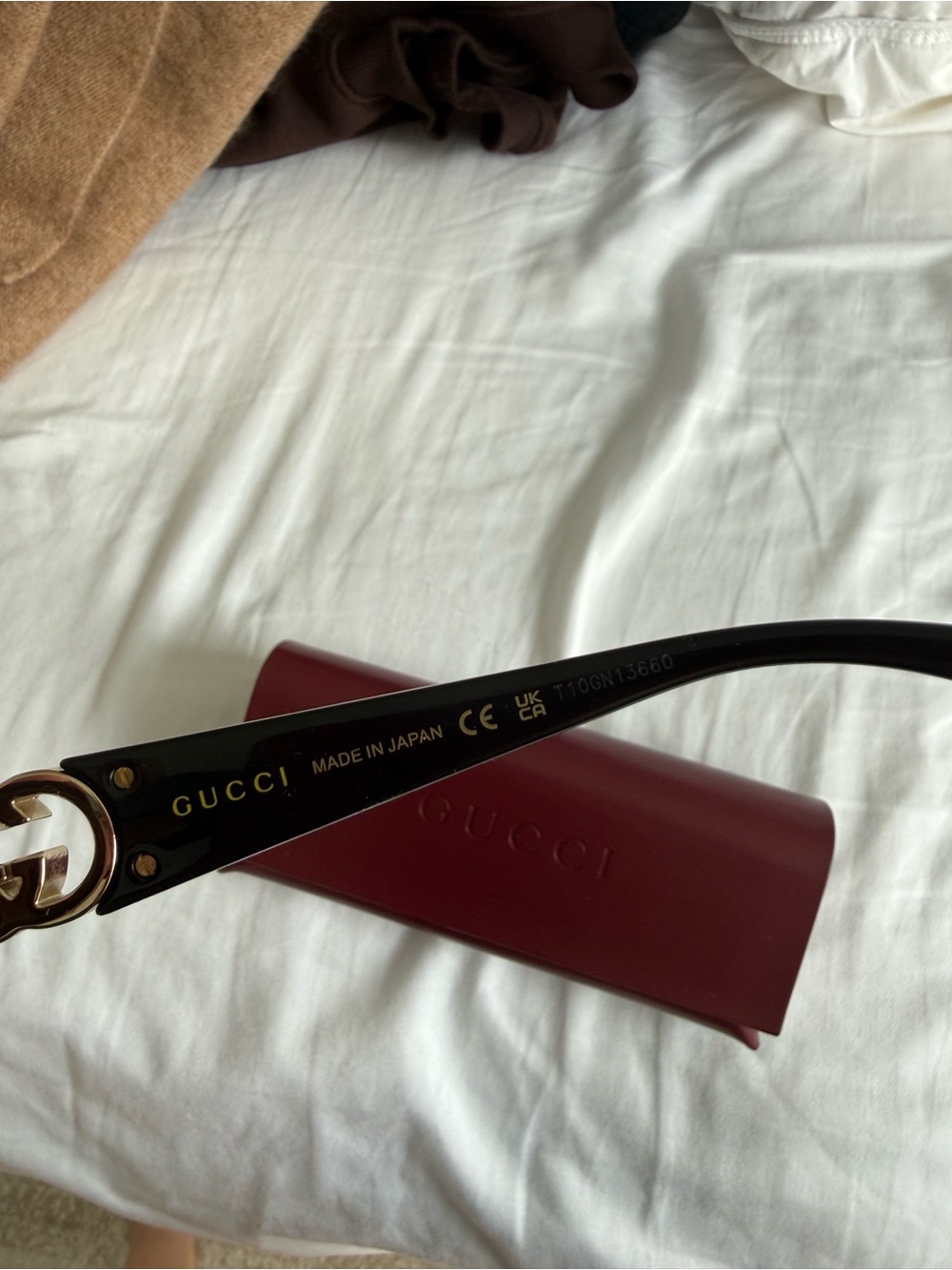 Gucci Sunglasses - Picture 6 of 8